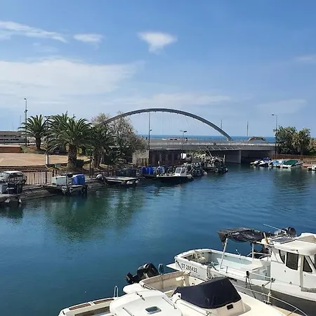 2 Pieces, Vue Sur Le Canal, - Coeur De *